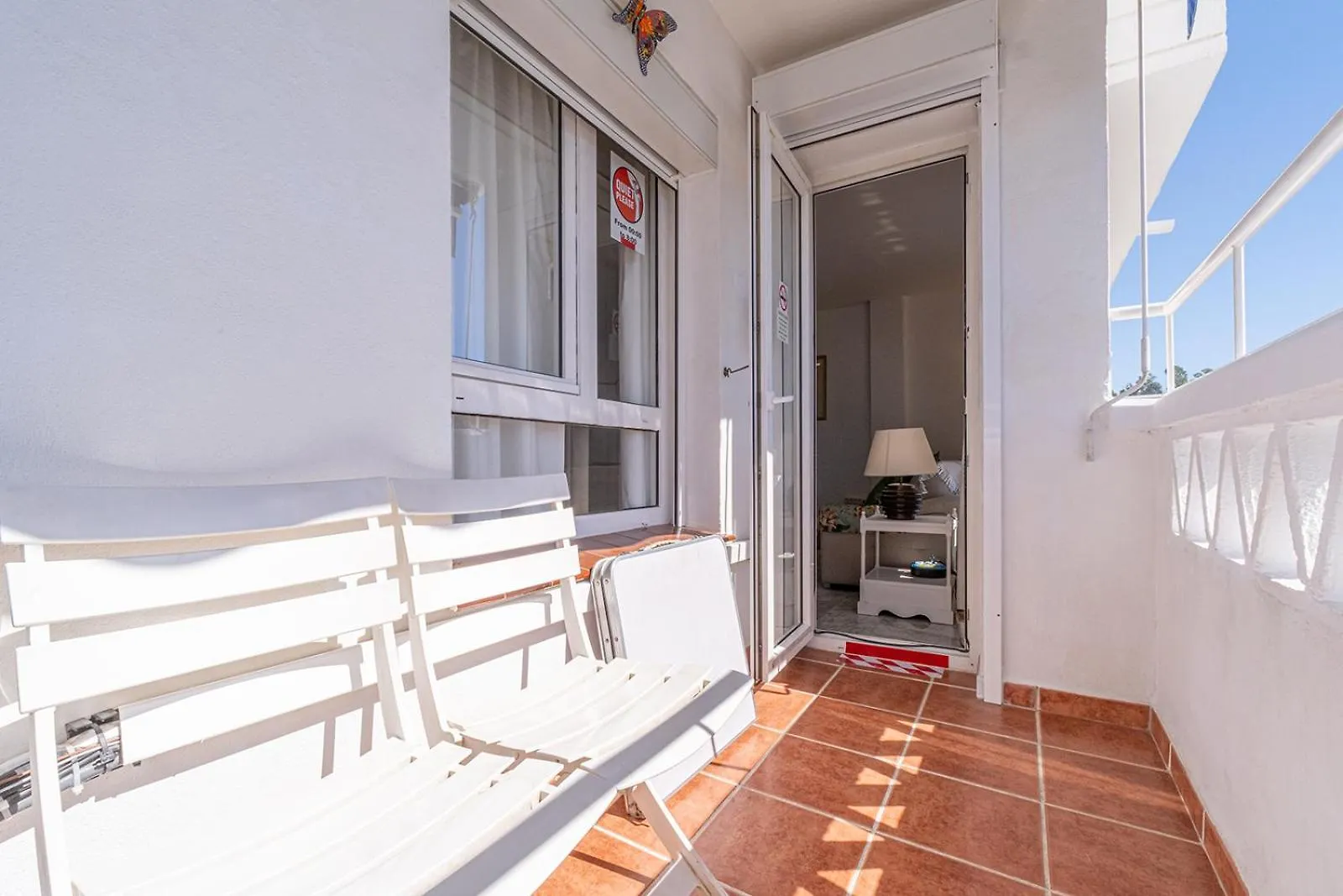 Lägenhet Marbella Sleeps 8 Aircon Fast Wifi 63 Inch Tv Secure Underground Parking Free Netflix