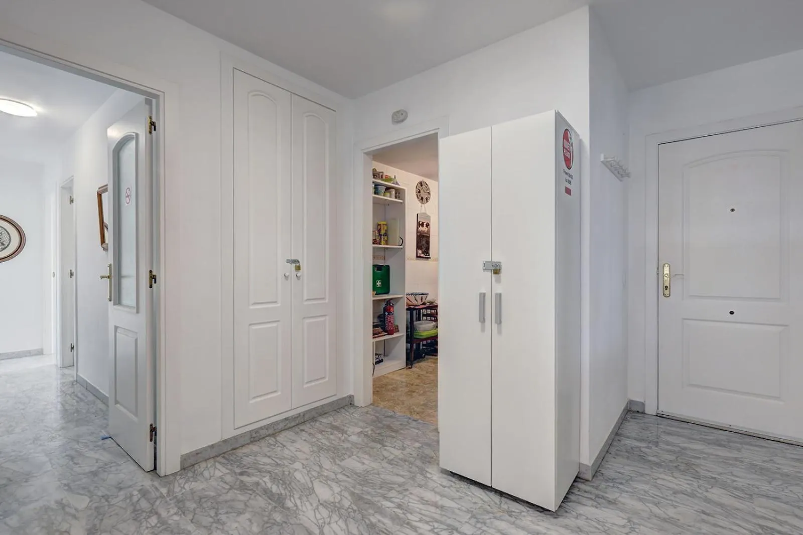 Appartement Marbella Sleeps 8 Aircon Fast Wifi 63 Inch Tv Secure Underground Parking Free Netflix Spanje